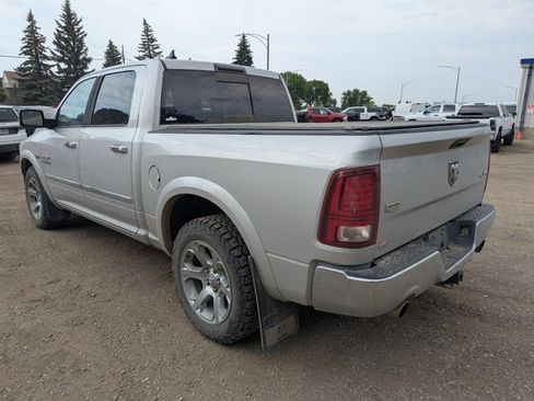 Used 2015 RAM 1500 Laramie w/ Convenience Group AWD/4WD image 14