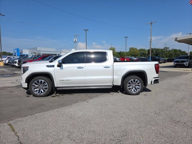 Used 2024 GMC Sierra 1500 Denali w/ Denali Reserve Package AWD/4WD image 9