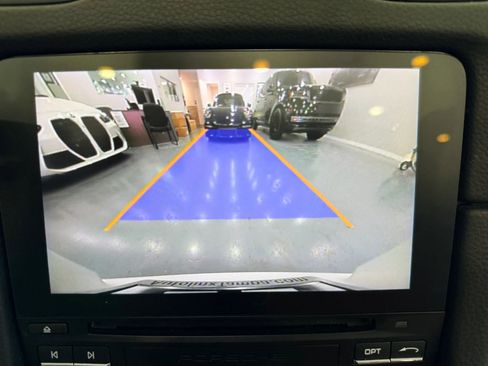 Used 2019 Porsche 718 Boxster S image 32