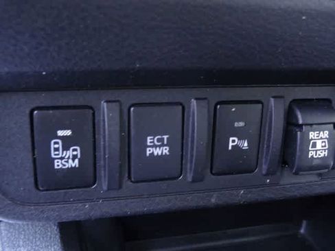 Used 2023 Toyota Tacoma Limited AWD/4WD image 19