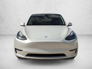 Used 2022 Tesla Model Y Long Range video 2
