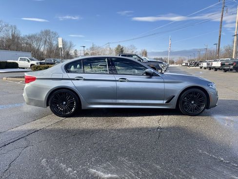 Used 2018 BMW 540i xDrive image 8