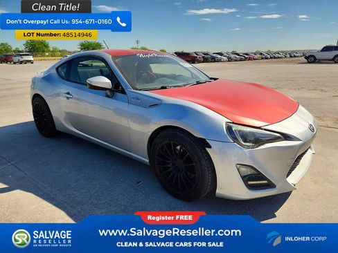 Used 2014 Scion FR-S RWD image 5