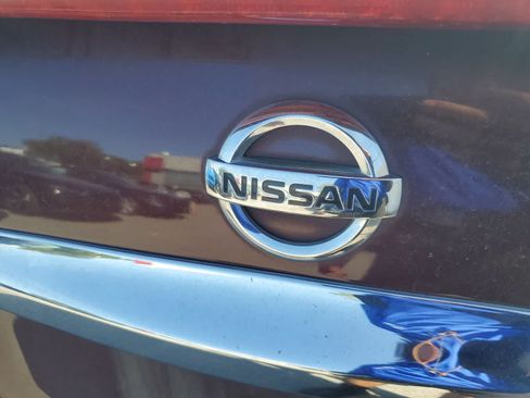 Used 2014 Nissan Maxima 3.5 SV w/ Sport Package FWD image 11