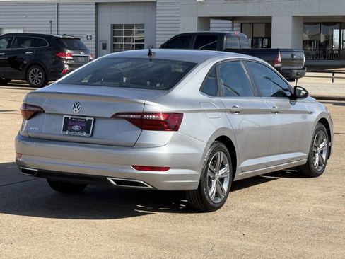 Used 2020 Volkswagen Jetta R-Line image 4