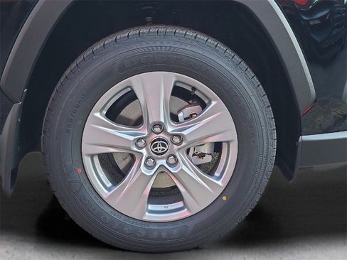 New 2025 Toyota RAV4 XLE image 11