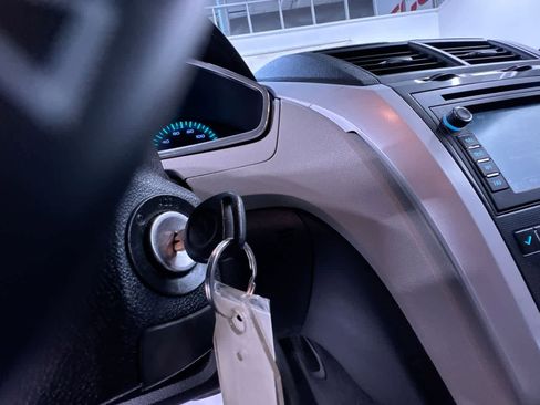 Used 2012 Chevrolet Traverse LTZ image 17