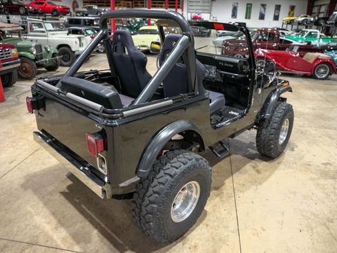 Used 1986 Jeep CJ 7 image 16