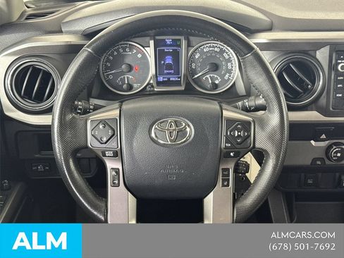 Used 2019 Toyota Tacoma SR5 RWD image 26