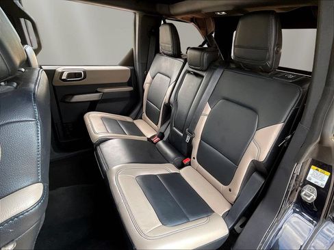 Used 2021 Ford Bronco Wildtrak AWD/4WD image 23