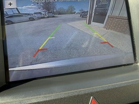 Used 2017 Ford Taurus Limited image 19