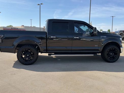 Used 2015 Ford F150 Lariat RWD image 26