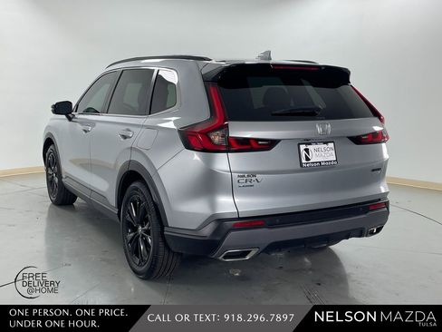 Used 2023 Honda CR-V Sport Touring image 8