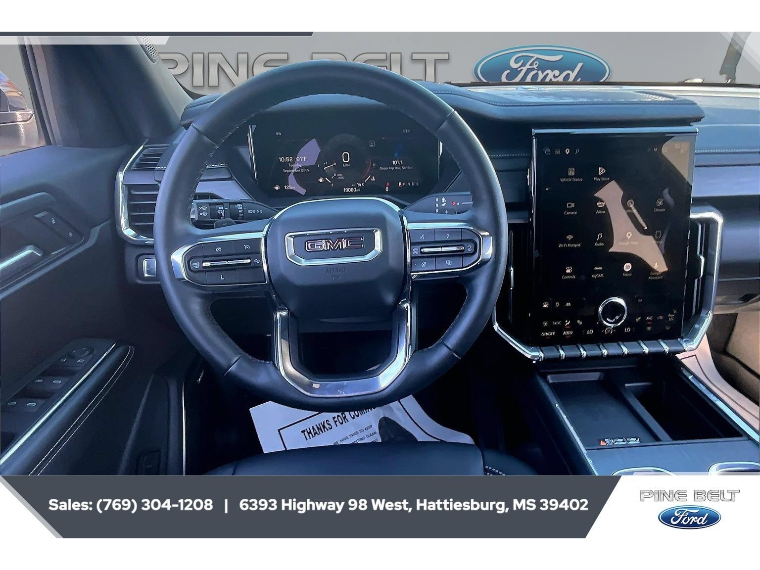 Used 2024 GMC Acadia Elevation w/ Black Edition FWD image 5
