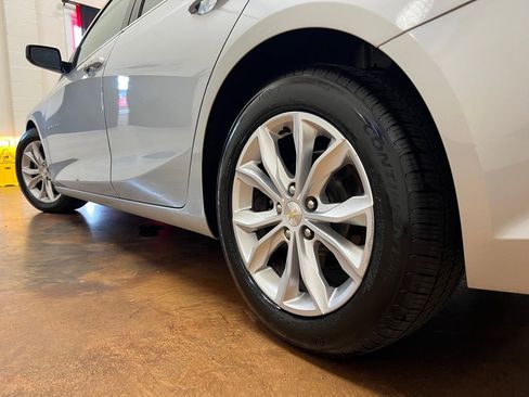 Used 2020 Chevrolet Malibu LT image 37