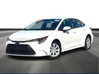 Used 2023 Toyota Corolla LE video 1