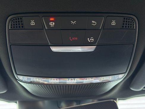 Used 2022 Mercedes-Benz GLC 300 image 34