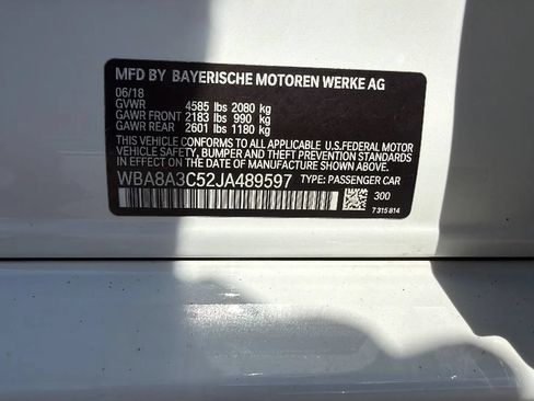 Used 2018 BMW 320i xDrive Sedan w/ Convenience Package AWD/4WD image 28