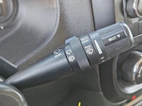 Used 2017 Jeep Patriot Sport w/ Power Value Group FWD image 14
