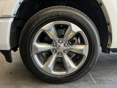 Used 2021 RAM 1500 Limited w/ Body Color Bumper Group AWD/4WD image 9