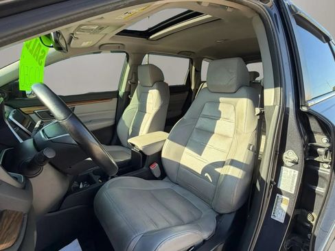 Used 2017 Honda CR-V Touring image 16