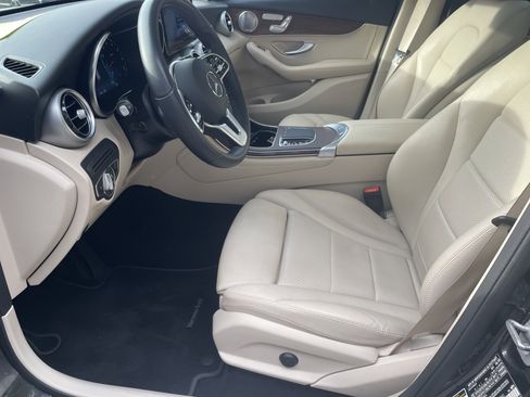 Certified 2020 Mercedes-Benz GLC 300 image 21