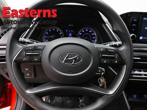 Used 2020 Hyundai Sonata SE w/ Cargo Package FWD image 10