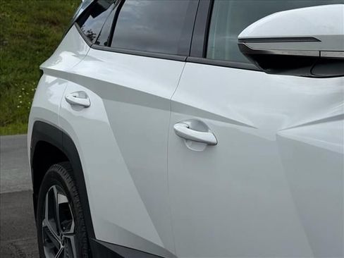Certified 2024 Hyundai Tucson Limited AWD/4WD image 17