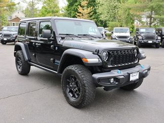 Used 2024 Jeep Wrangler Unlimited AWD/4WD video 1