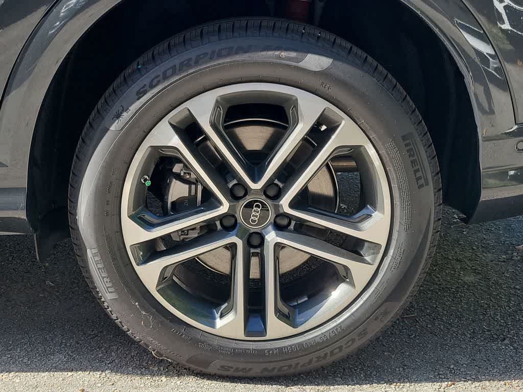 New 2026 Audi Q5 Premium AWD/4WD image 16