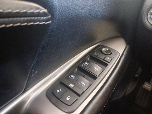 Used 2016 Dodge Journey Crossroad FWD image 18