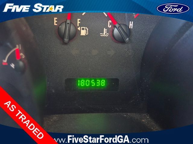 Used 2005 Ford Mustang Premium RWD image 24