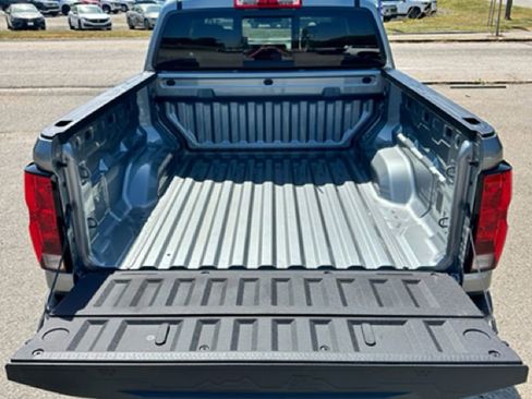New 2026 Chevrolet Colorado LT RWD image 24