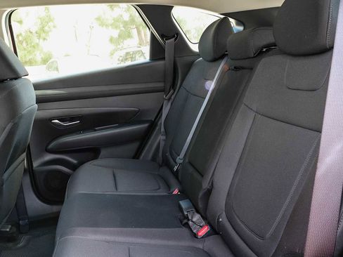 New 2026 Hyundai Tucson Blue SE image 20