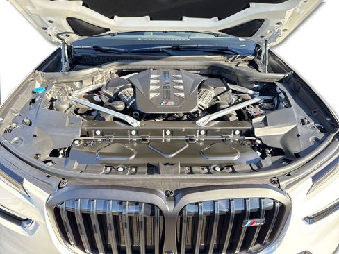 New 2026 BMW X7 M60i w/ Executive Package AWD/4WD image 11