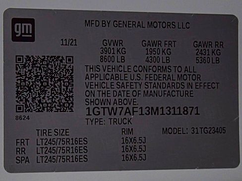 Used 2021 GMC Savana 2500 w/ Driver Convenience Package image 37