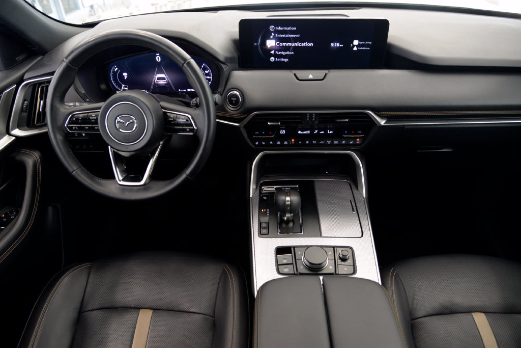 Certified 2024 MAZDA CX-90 Plug-In Hybrid w/ Premium Plus AWD/4WD image 17