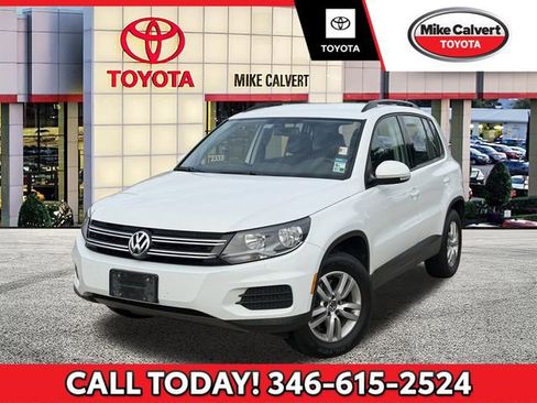 Used 2016 Volkswagen Tiguan S FWD image 1