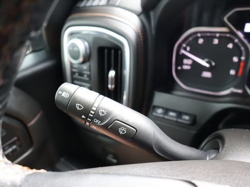 Used 2021 GMC Sierra 1500 AT4 w/ AT4 Premium Package AWD/4WD image 18