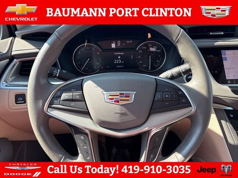 Used 2022 Cadillac XT5 Premium Luxury FWD image 14