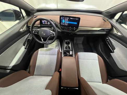 Certified 2023 Volkswagen ID.4 Pro image 13