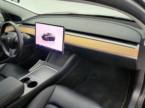 Used 2023 Tesla Model 3 Performance image 28