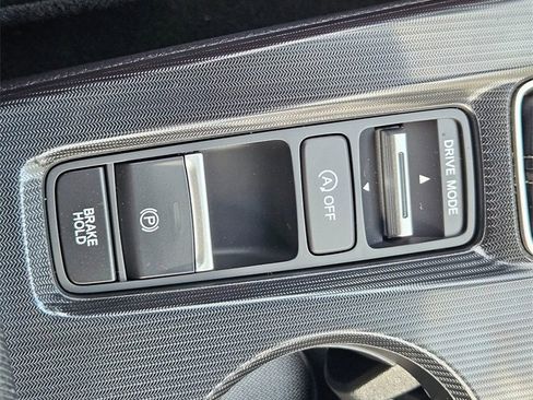 Used 2025 Honda Civic Sport image 25