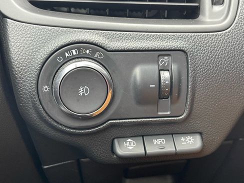 Used 2016 Buick Envision Premium image 28