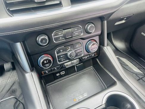 Used 2024 Chevrolet Tahoe Z71 w/ Luxury Package image 42