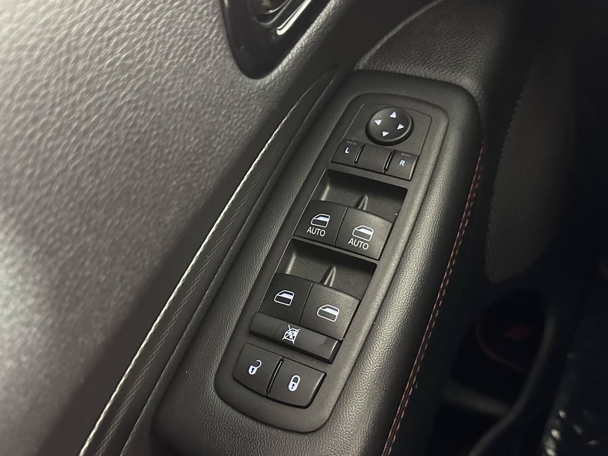 Used 2025 Dodge Durango GT AWD/4WD image 40