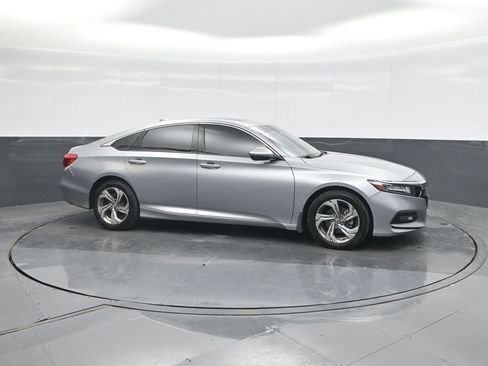 Used 2019 Honda Accord EX-L image 11