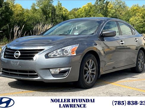Used 2015 Nissan Altima 2.5 S w/ Special Edition Package image 1