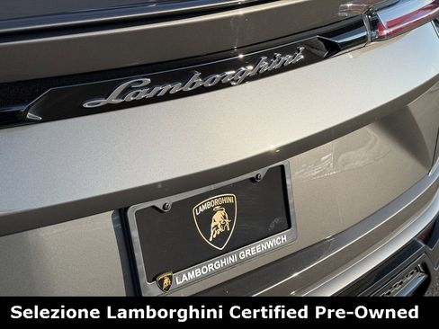 Used 2021 Lamborghini Urus image 9
