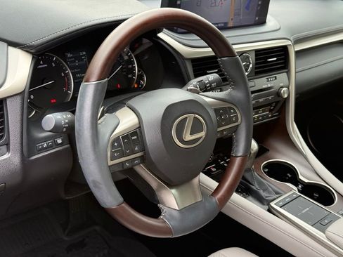Certified 2022 Lexus RX 350 FWD w/ Premium Package image 18
